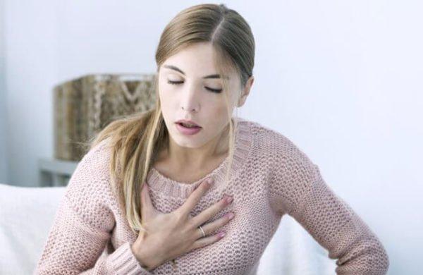 При стенозе возможно нарушение функций дыхания