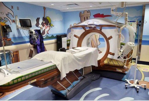 Аппарат МРТ в детской больнице