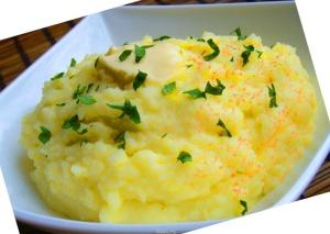 Вкусовые качества и калорийность пюре зависят и сортов картофеля